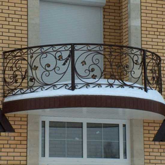 garde-corps de balcon en fer forgé