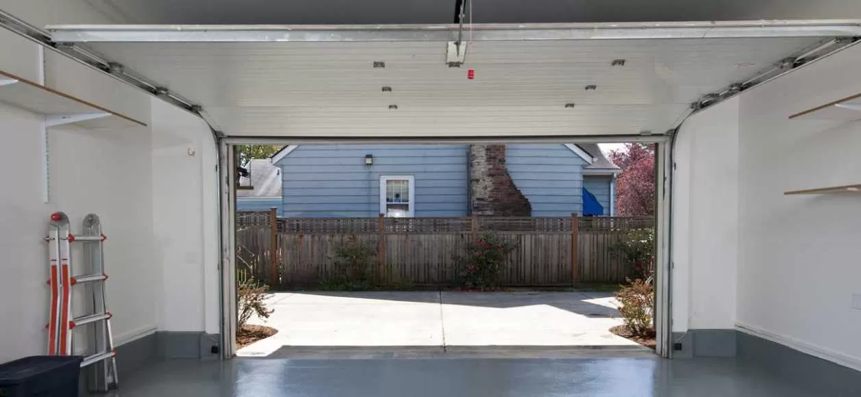  Comment réinitialiser une porte de garage électrique ? 