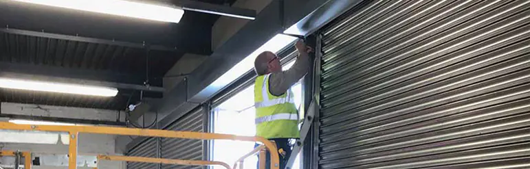 maintenance rideau de fer Vincennes