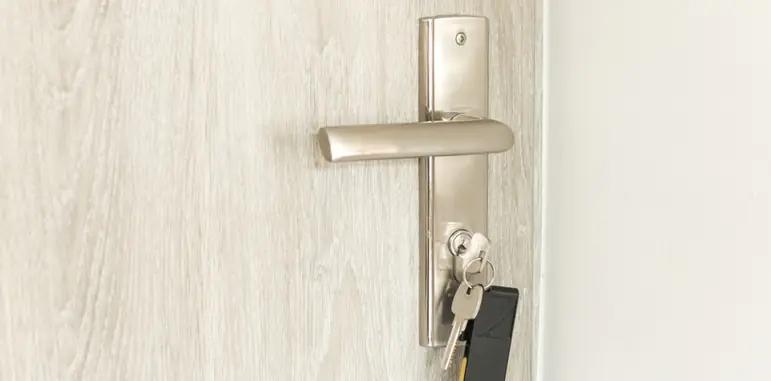 ouverture de porte fermée à clés à Paris 11