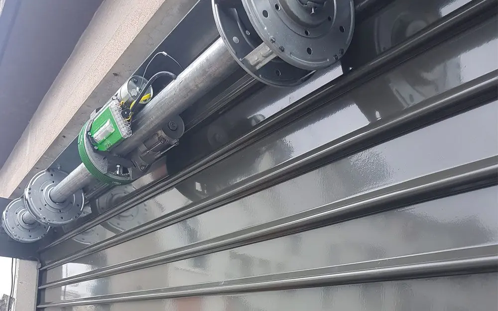 moteur rideau métallique à L'Haÿ les Roses