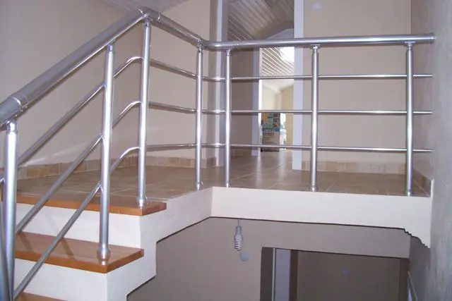 Rampe d’escalier en aluminium