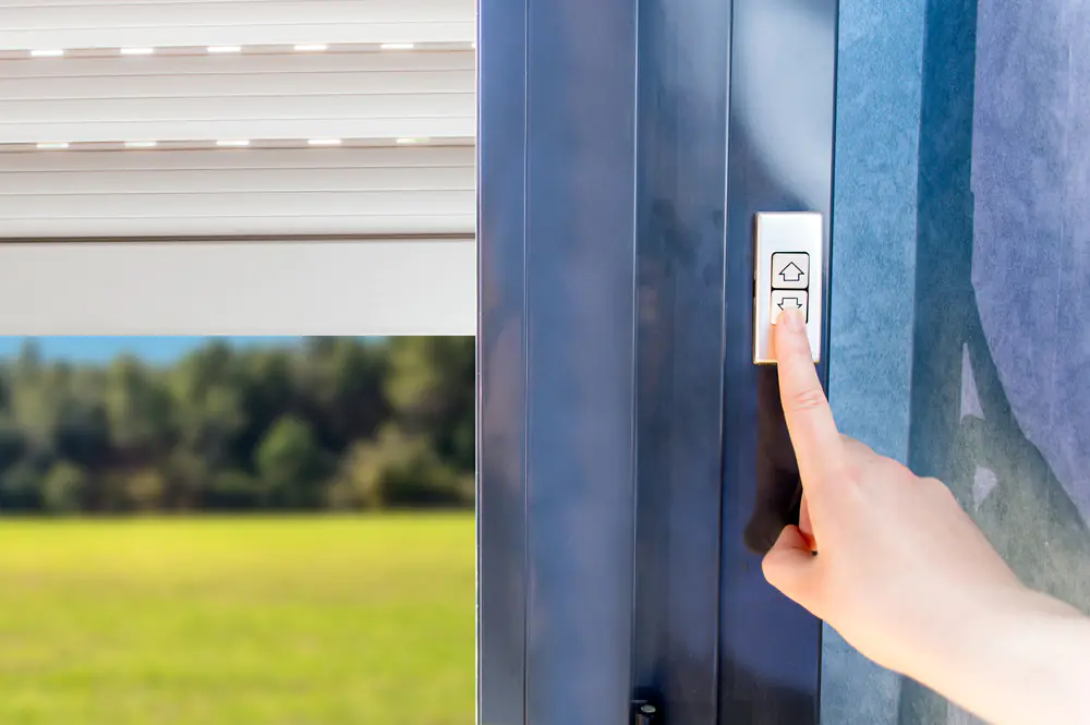 Comment brancher un interrupteur pour volets roulants électriques ?