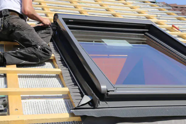 Isolation phonique optimale du volet solaire Velux