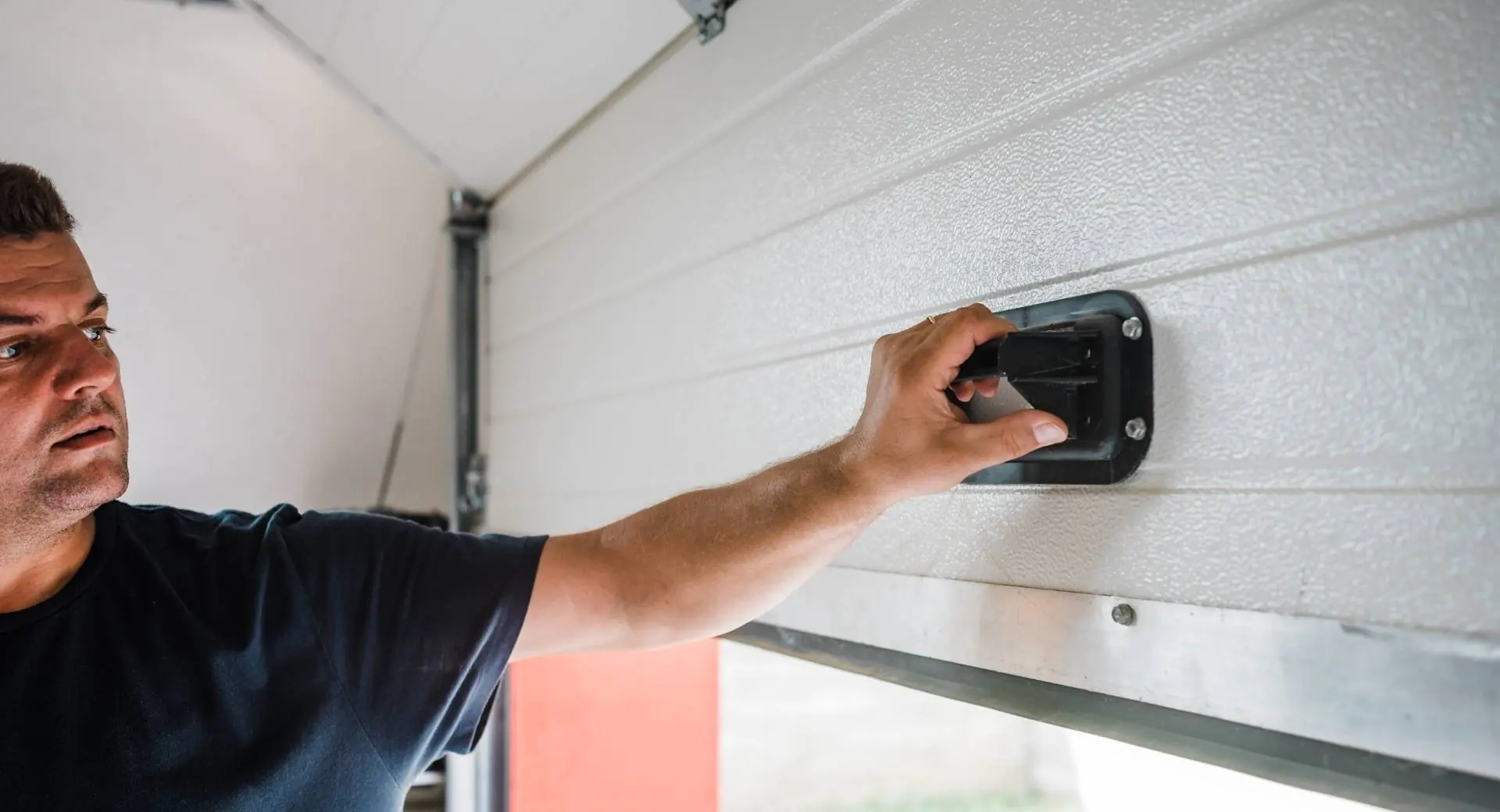Réparateur porte de garage à Le Breuil 71670