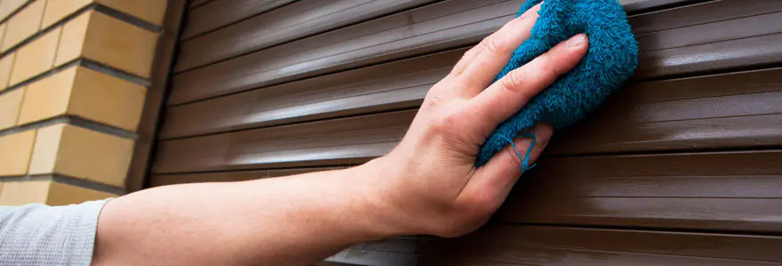 Nettoyer et entretenir ses volets roulants