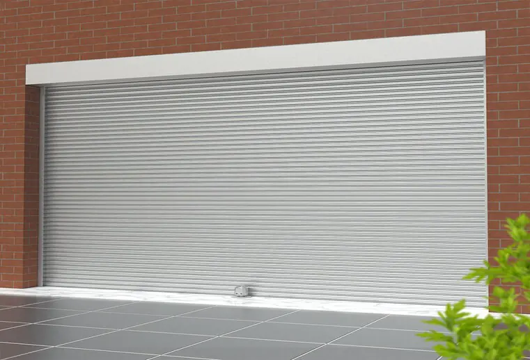 Installation rideau metallique a Lames pleines