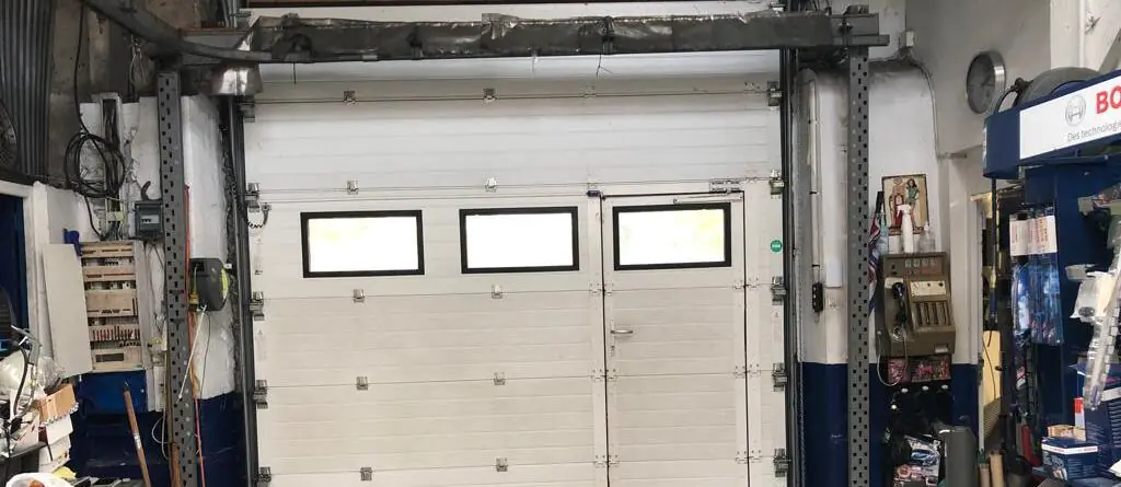 Services de réparation de portes de garage à Aubervilliers