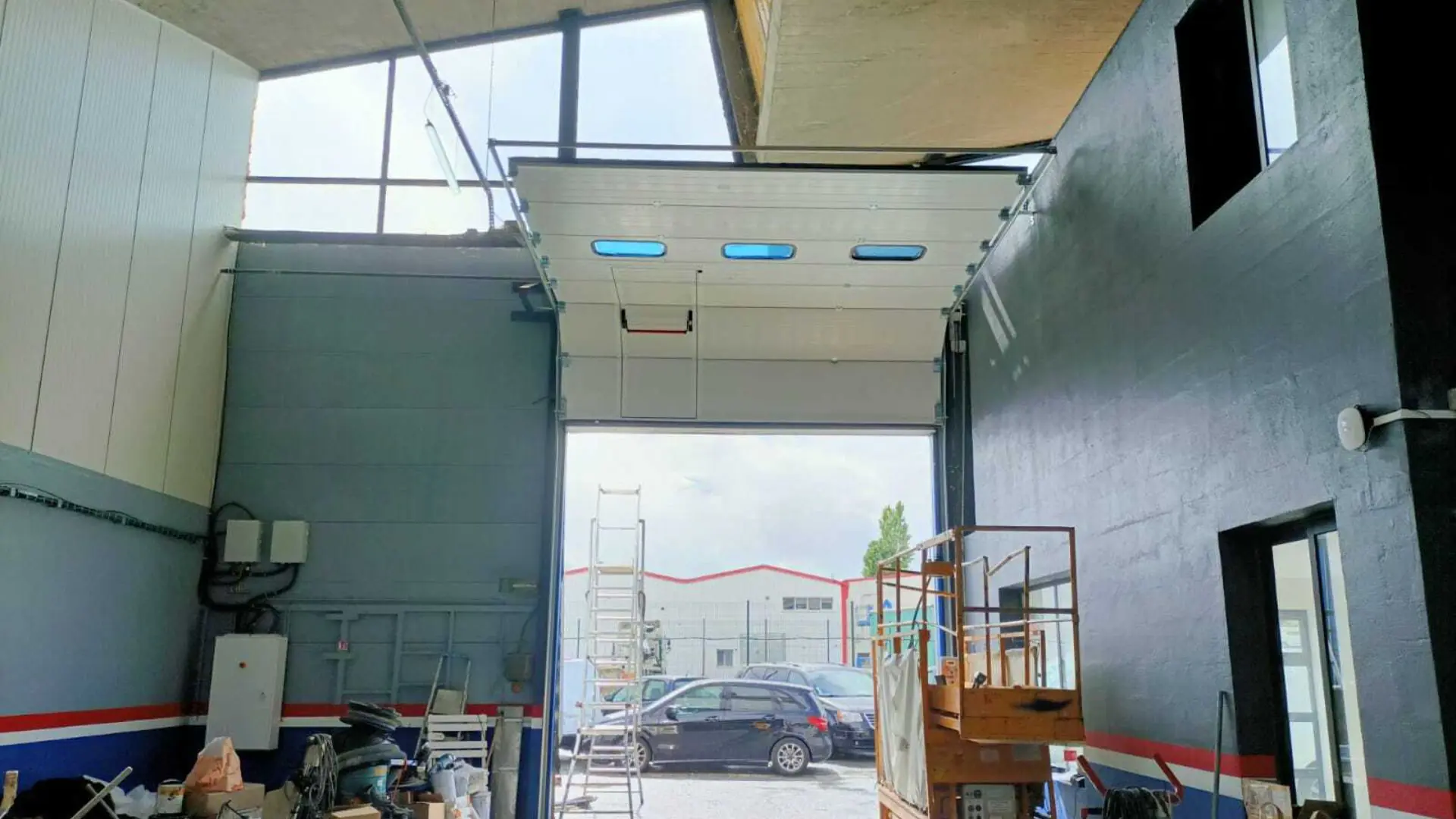 motorisation de porte sectionnelle à Bucy le Long