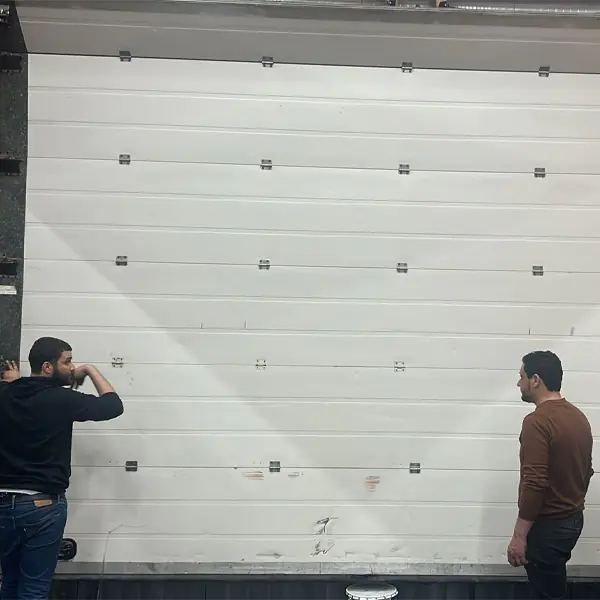 Entretien porte sectionnelle industrielle