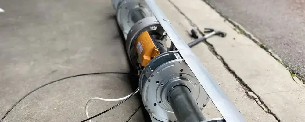 Remplacement moteur rideau métallique Vannes