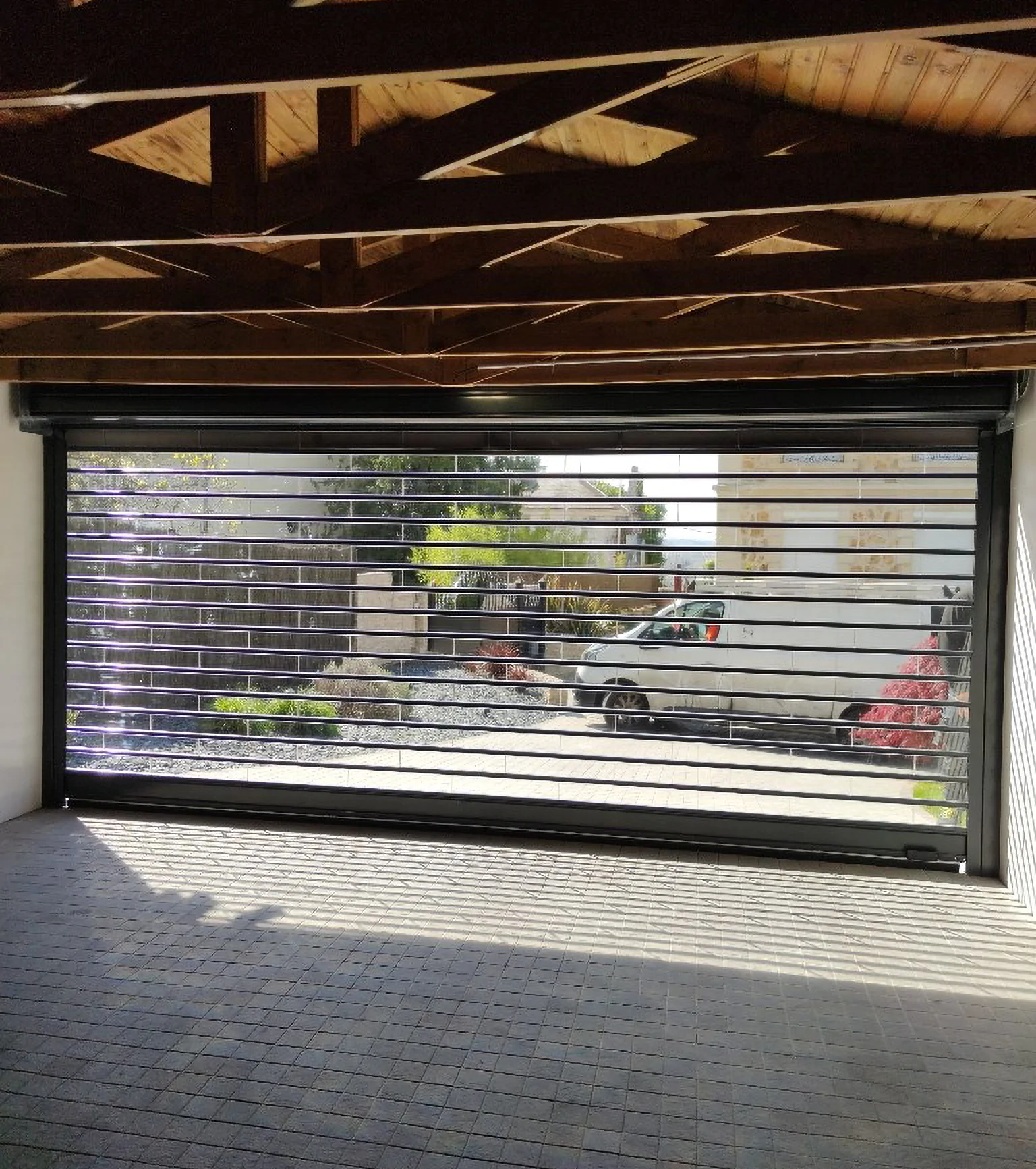 Rideau en polycarbonate pour magasin