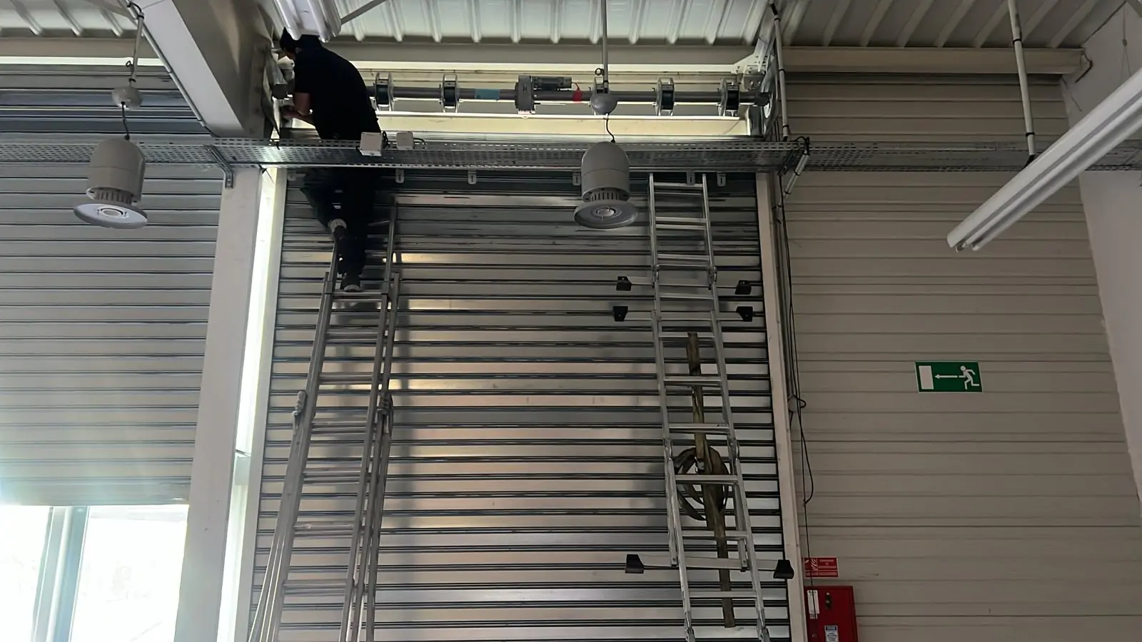 Réparation axe rideau métallique Rennes