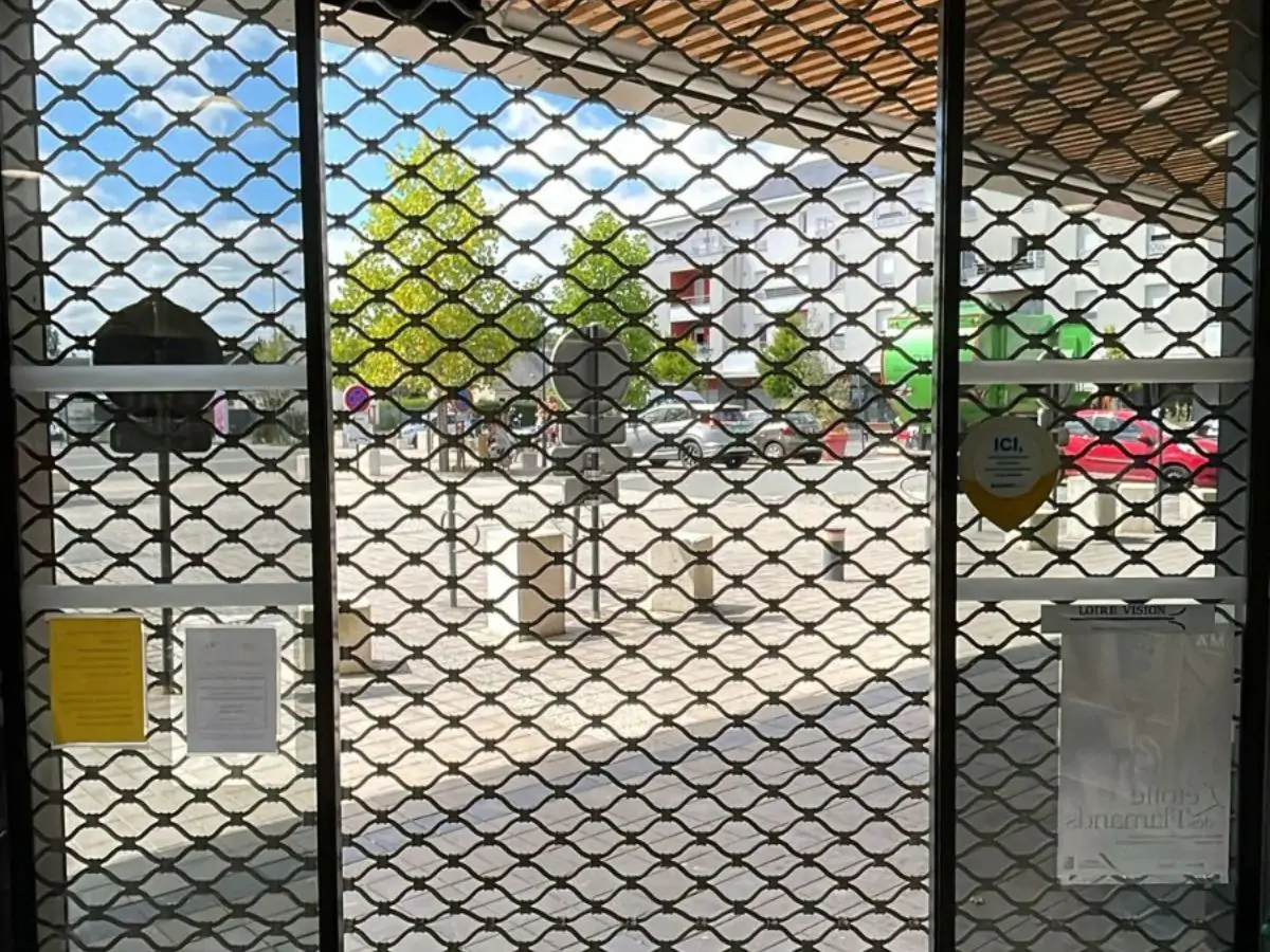 installation grille metallique mauguio