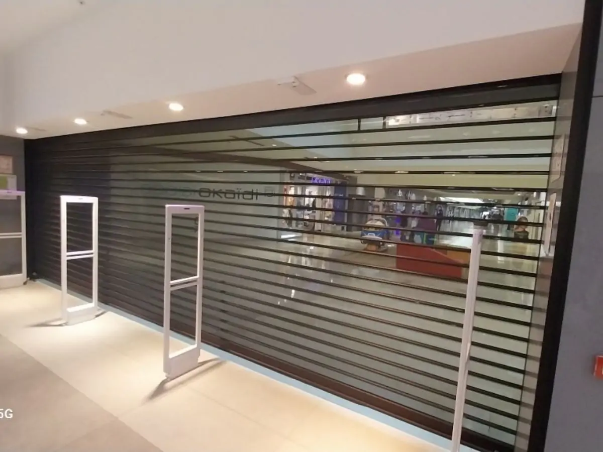 installation rideau microperforée gignac 