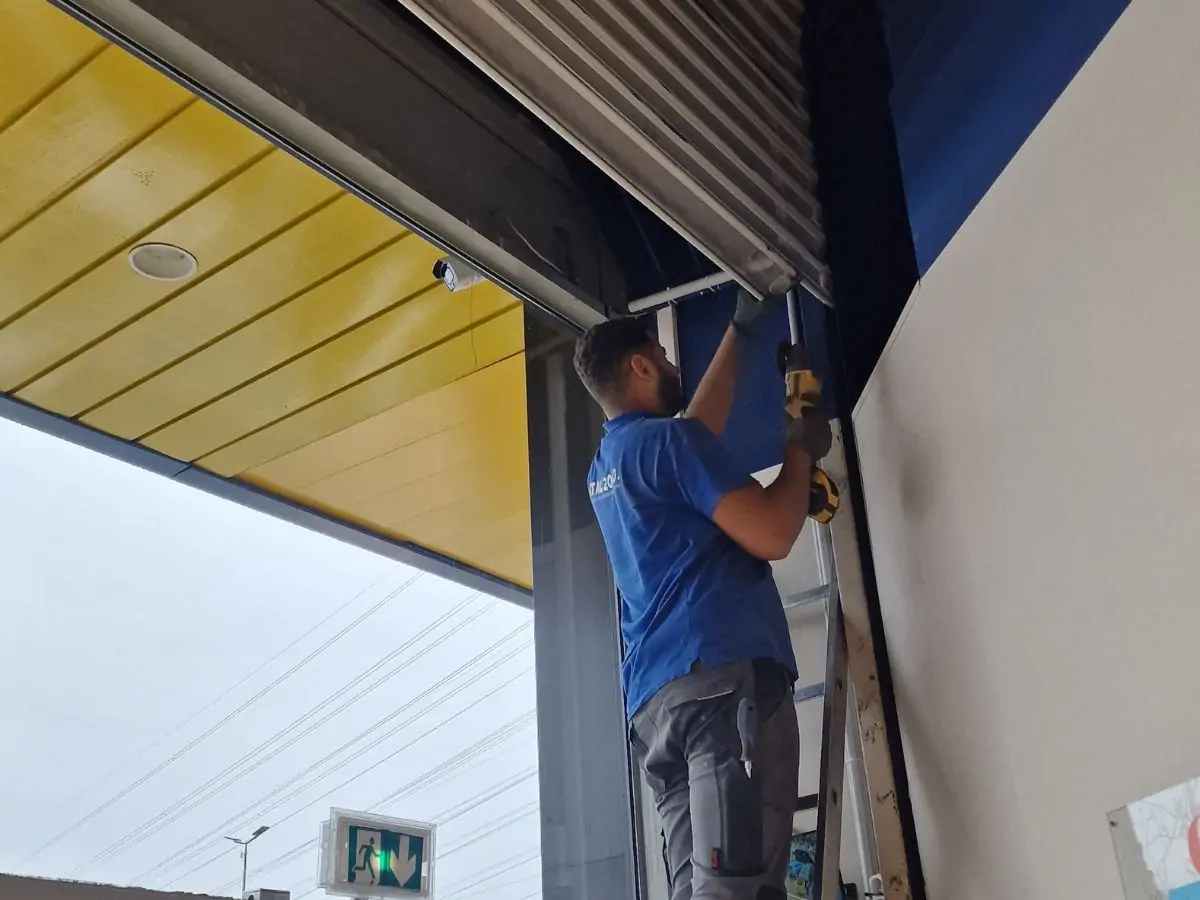 reparation rideau metallique pezenas