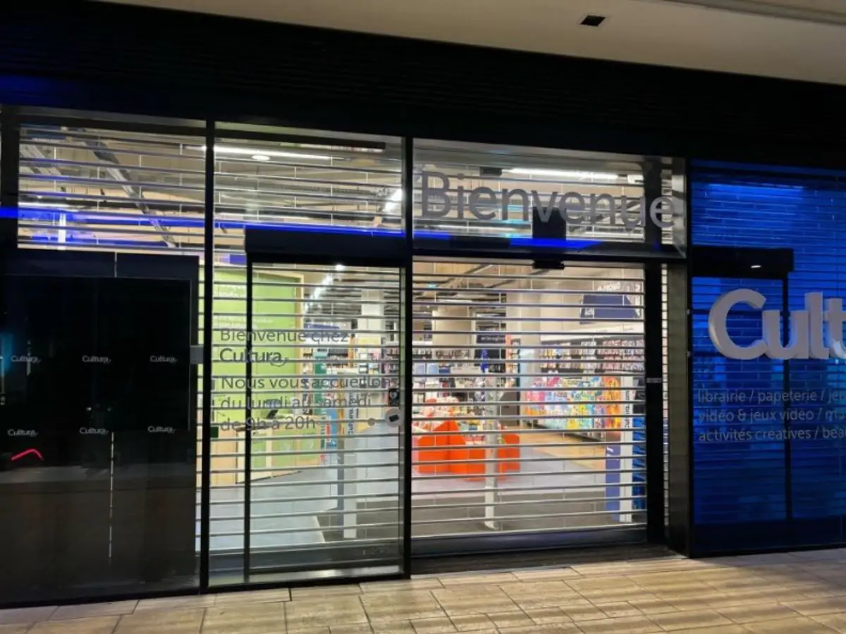installation volet metallique transparent mauguio