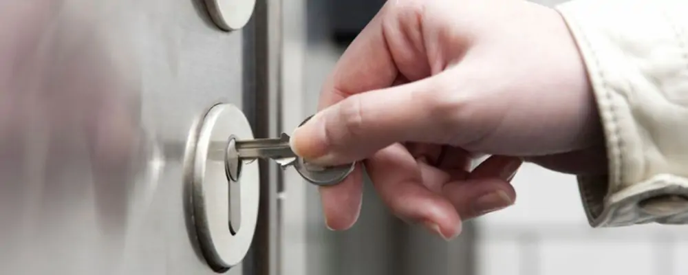 Comment ouvrir une Serrure tourne dans le vide