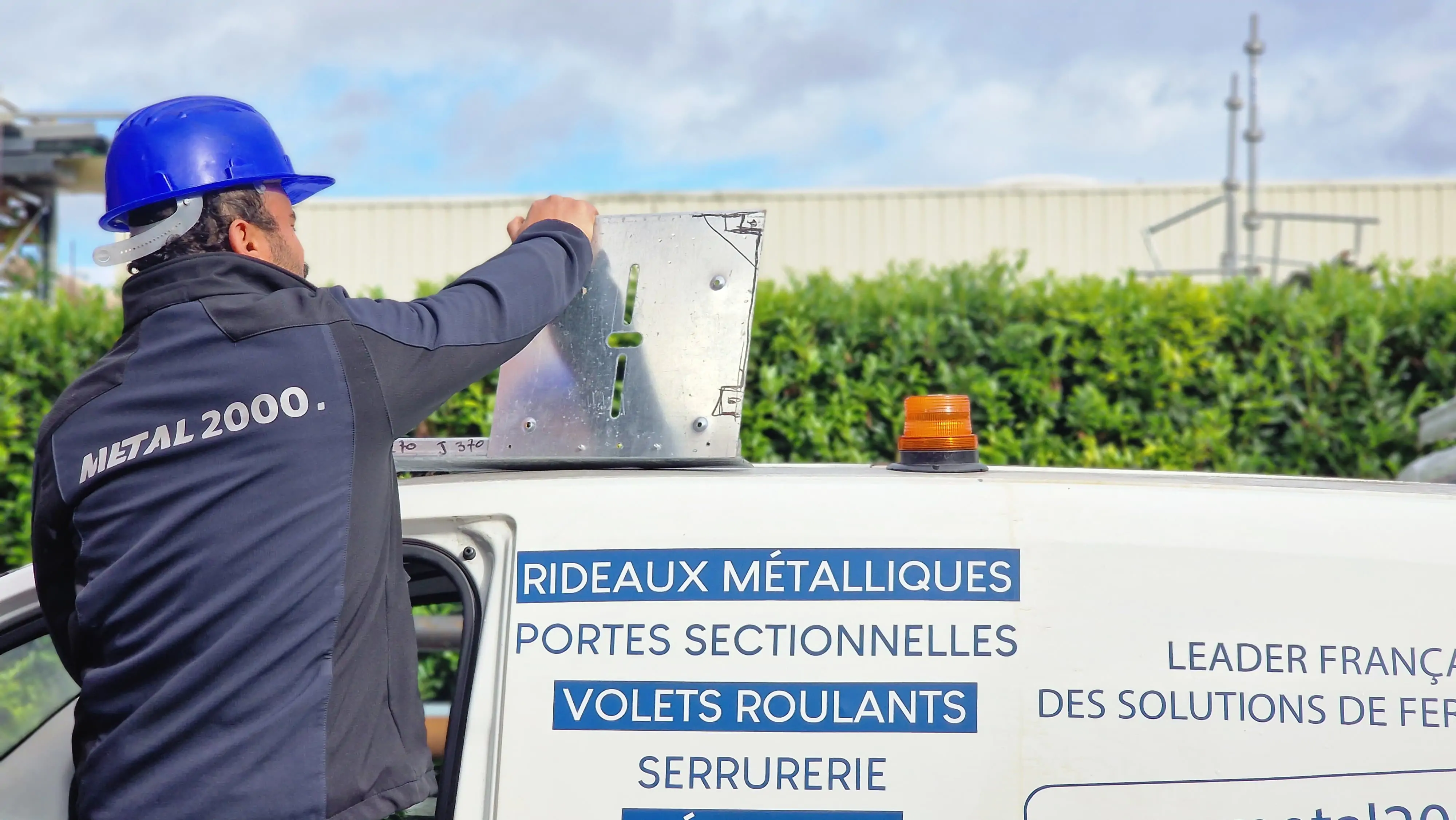 réparateur rideau métallique Bourgoin Jallieu
