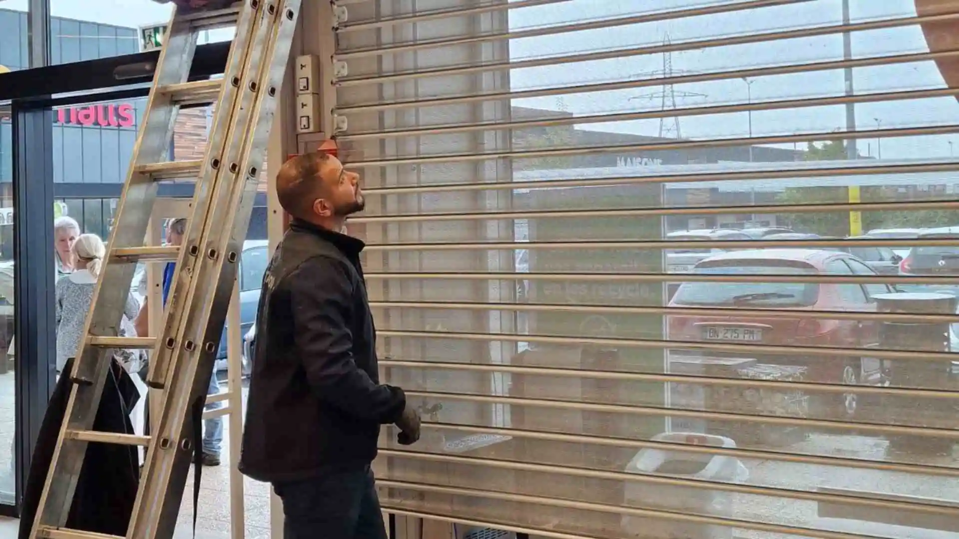 installation rideau metallique montpellier