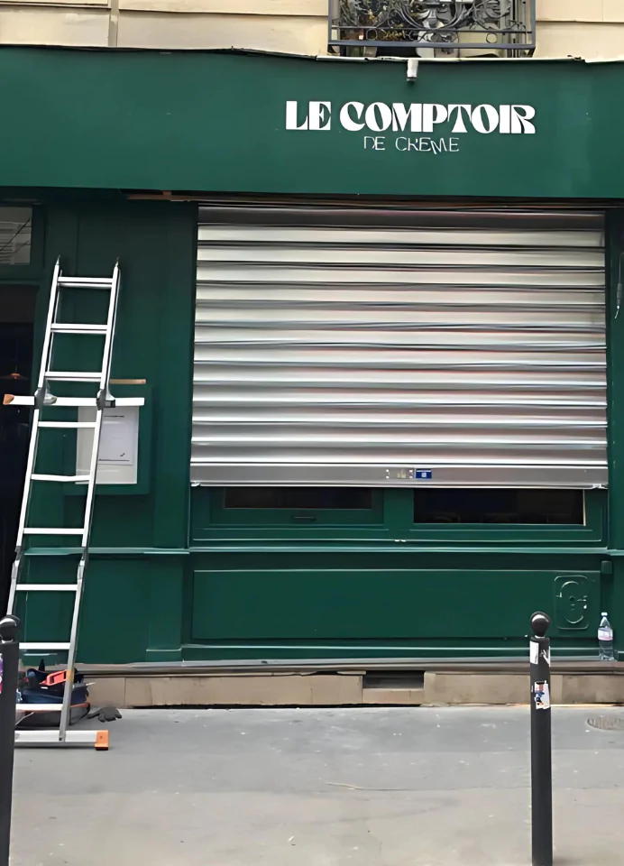 Rideau metallique magasin