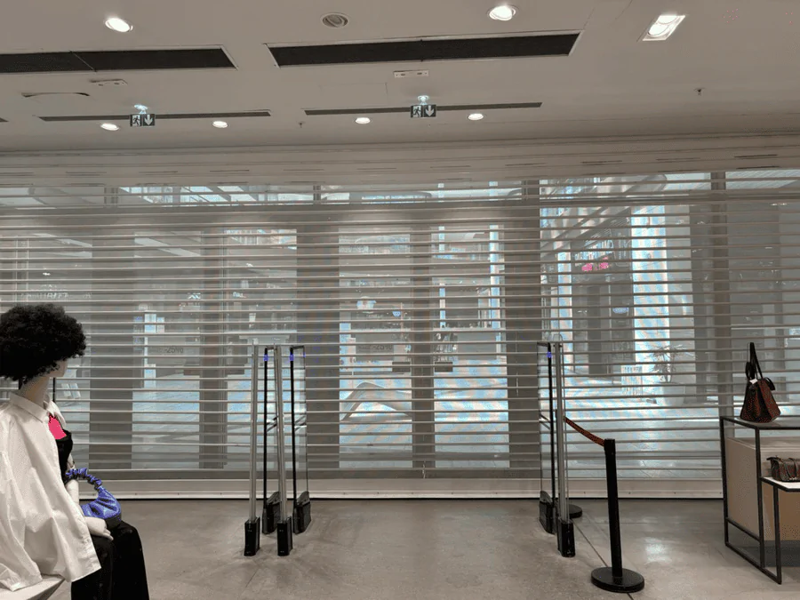 Entretien rideau métallique pour magasin Alpes-Maritimes (06)

