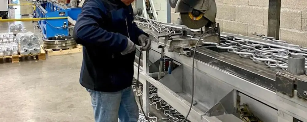 Fabrication rideau métallique à Laval