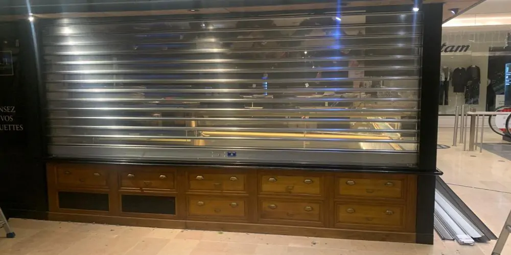 Installation rideau de sécurité Charente