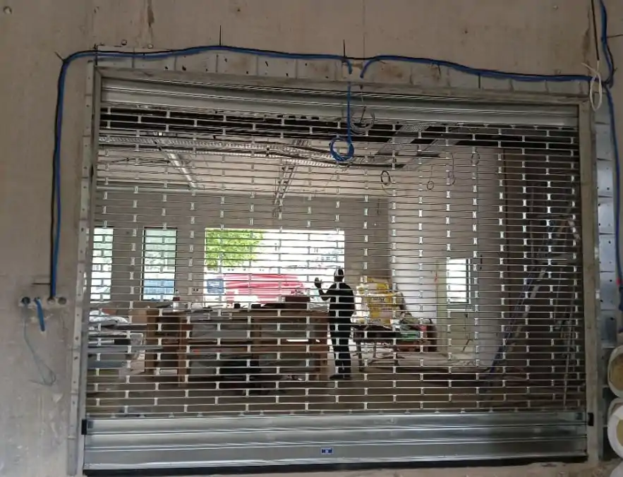 Installation grille métallique Mérignac