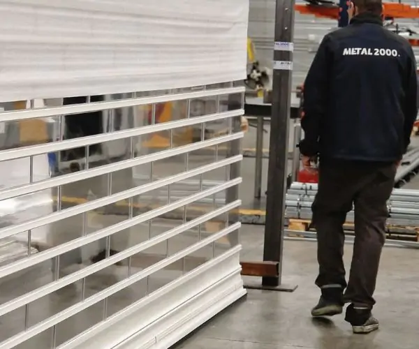 Dépannage d'un rideau en polycarbonate à Montceau-les-Mines