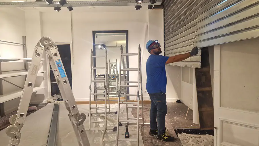 dépannage rideau métallique pour boutique Toulon