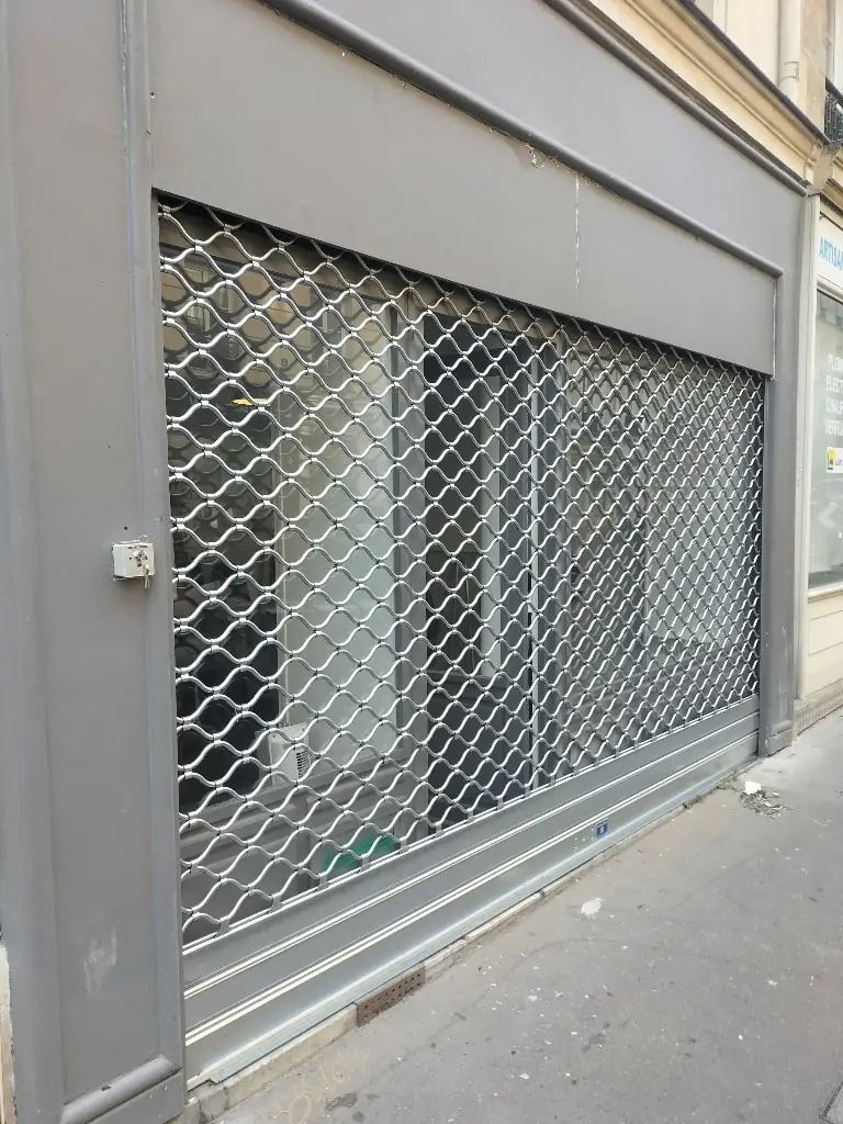 Installation rideau métallique à tubes ondulées Eckbolsheim