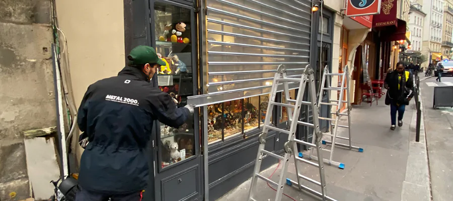 METAL 2000, le meilleur dépanneur rideau métallique à paris 20.
