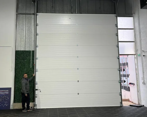 Déblocage et dépannage de portes sectionnelles industrielles en Saône et Loire 
