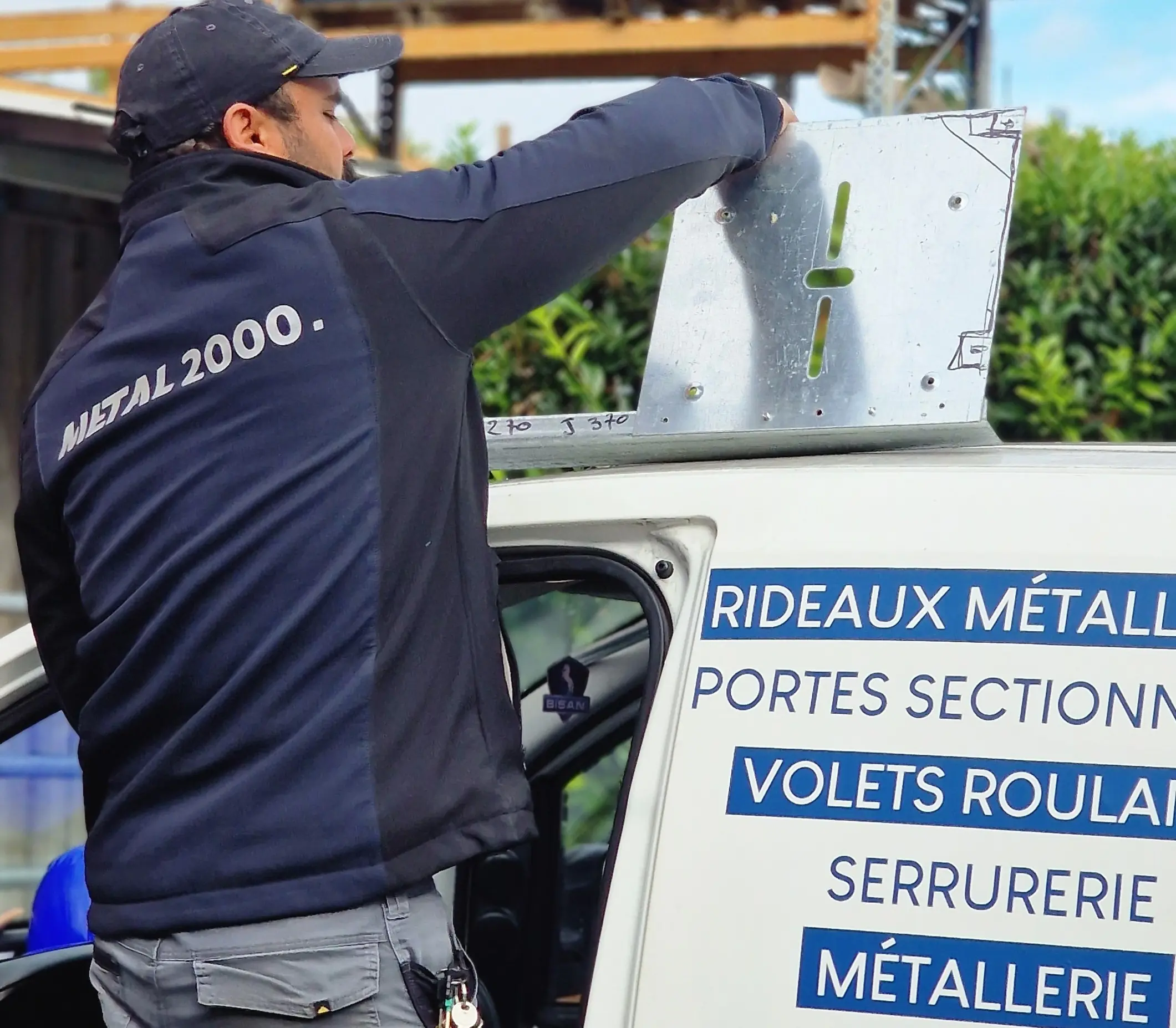 entretien porte sectionnelle industrielle à Clermont-Ferrand