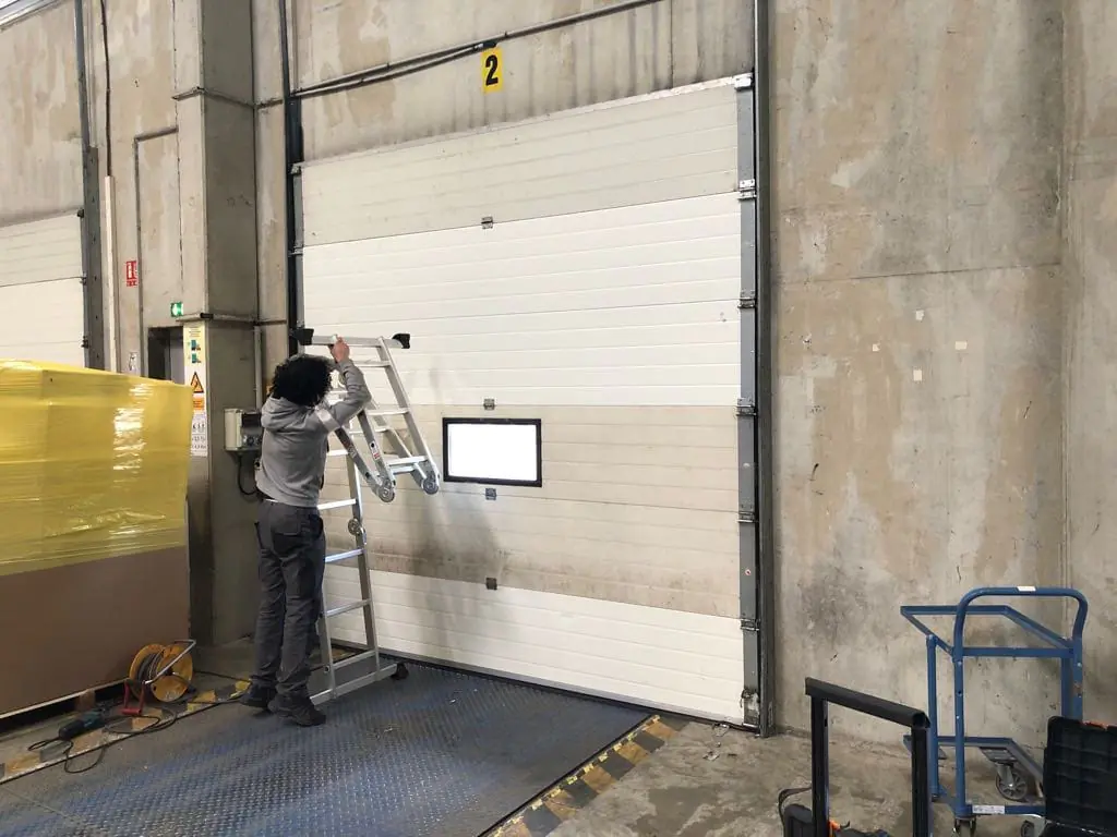 Entretien porte industrielle Melun (77000)