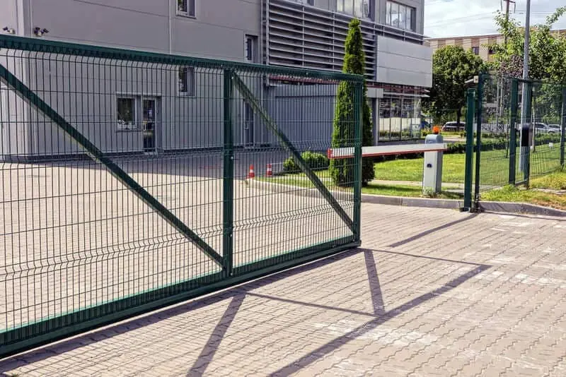 METAL 2000  Entretien fermetures industrielles Drancy