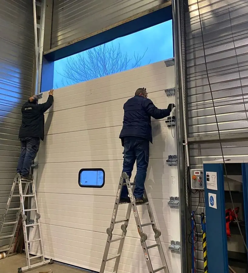 Maintenance porte sectionnelle industrielle Neuilly-sur-Marne
