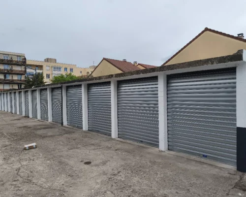 Entretien rideau métallique industriel Saint Quentin par l'équipe METAL 2000