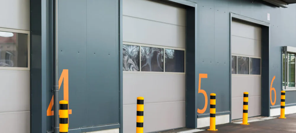 Réparation de portes industrielles par les professionnels METAL 2000