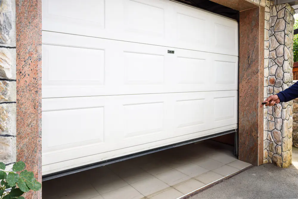 Porte de garage sectionnelle Champagnole