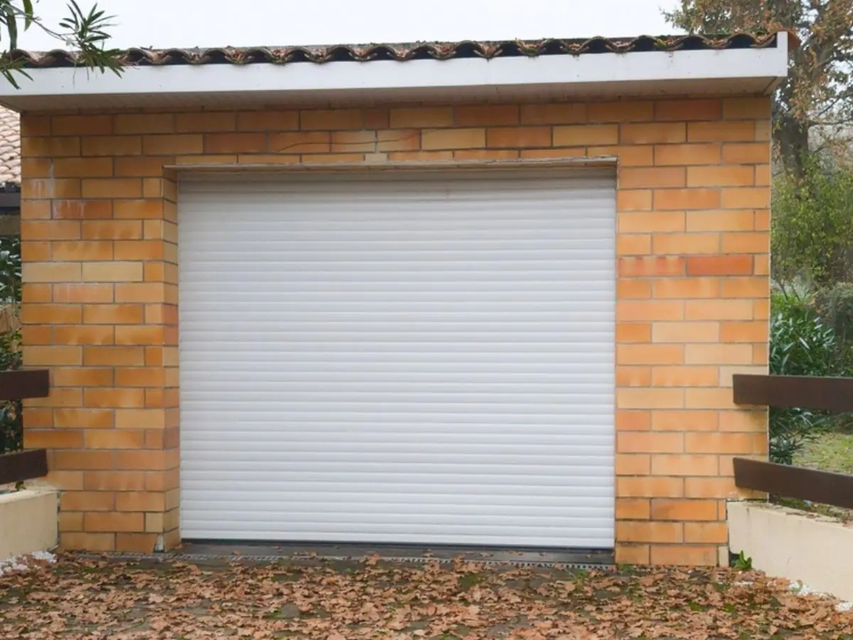 Réparation porte de garage enroulable Mortagne au Perche
