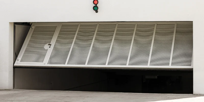 Porte de garage basculante Avallon