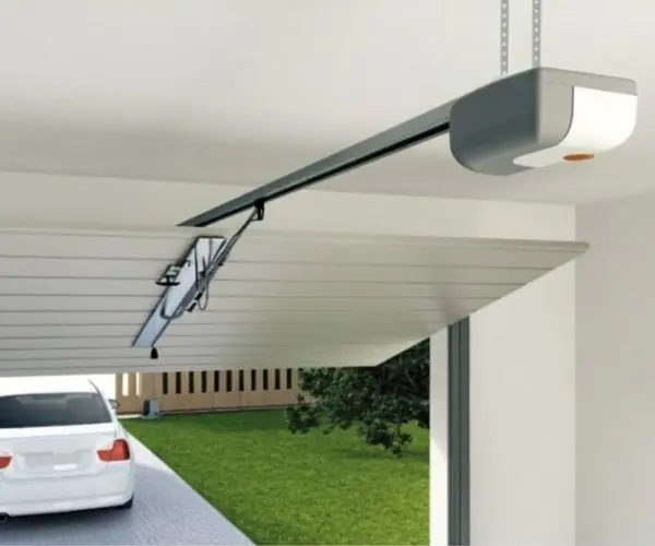 Motorisation porte de garage à chaine