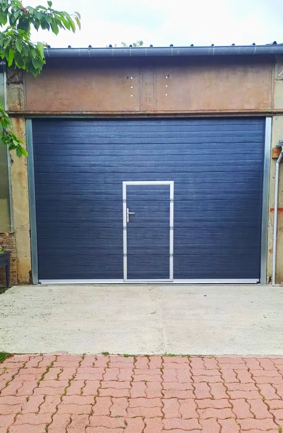 Remplacement panneau porte garage Saint-Étienne (42)