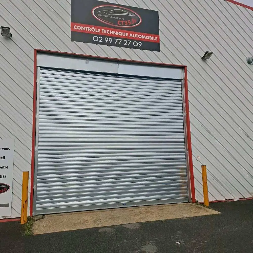 Installation rideau métallique mécanique 93