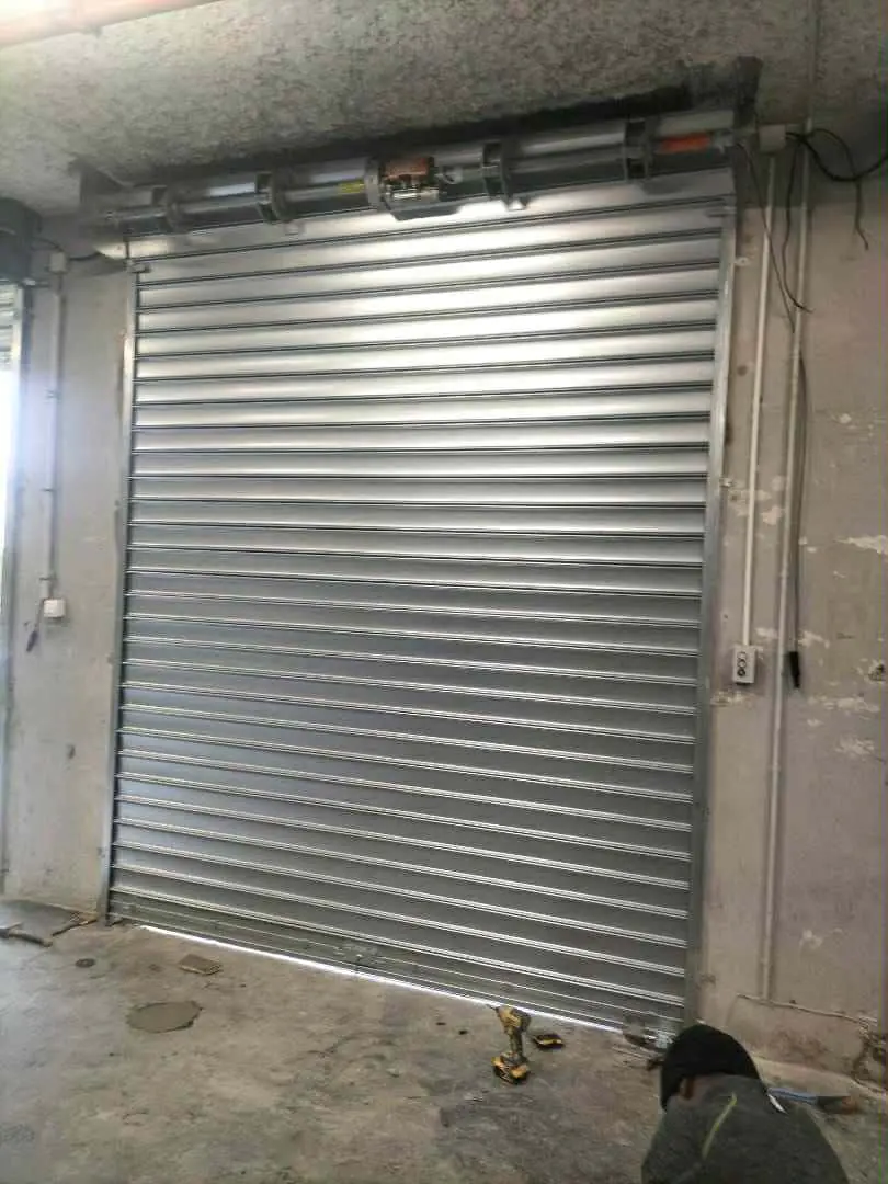 Installation rideau métallique électrique La Courneuve (93120)