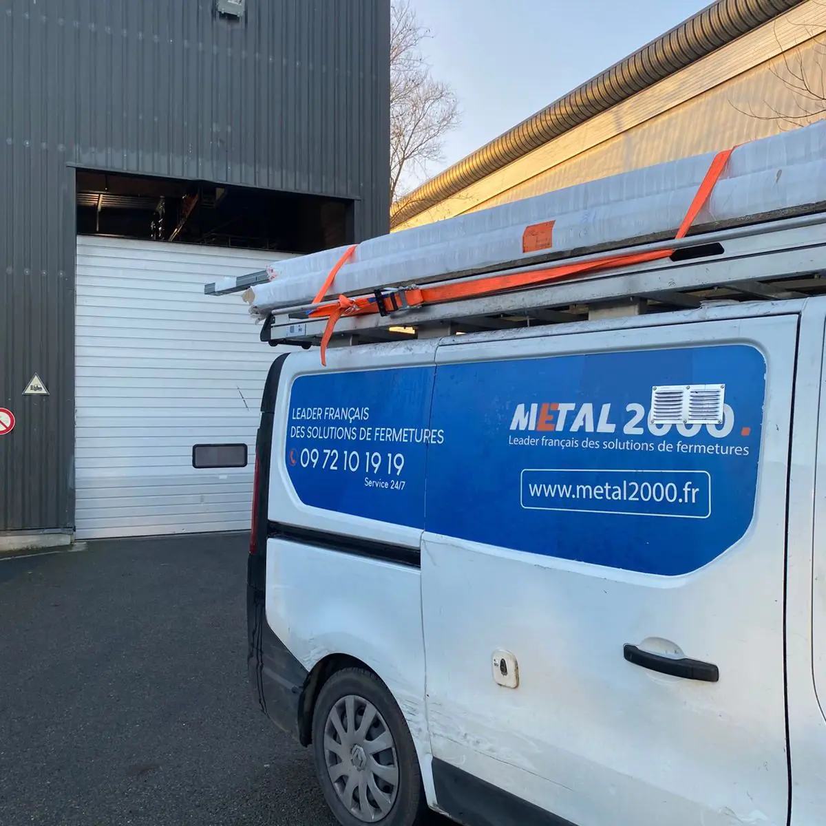 METAL 2000, votre réparateur porte industrielle spécialisé à Villeneuve sur Yonne