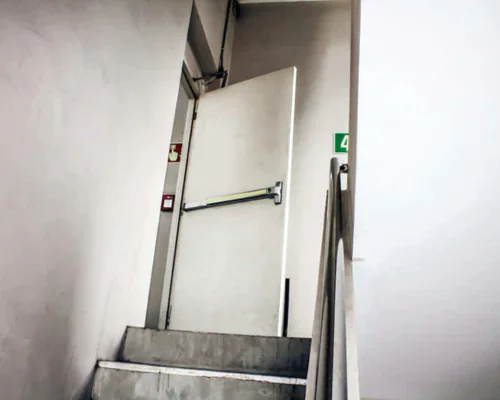 réparation porte coupe-feu à Carrières-sous-Poissy