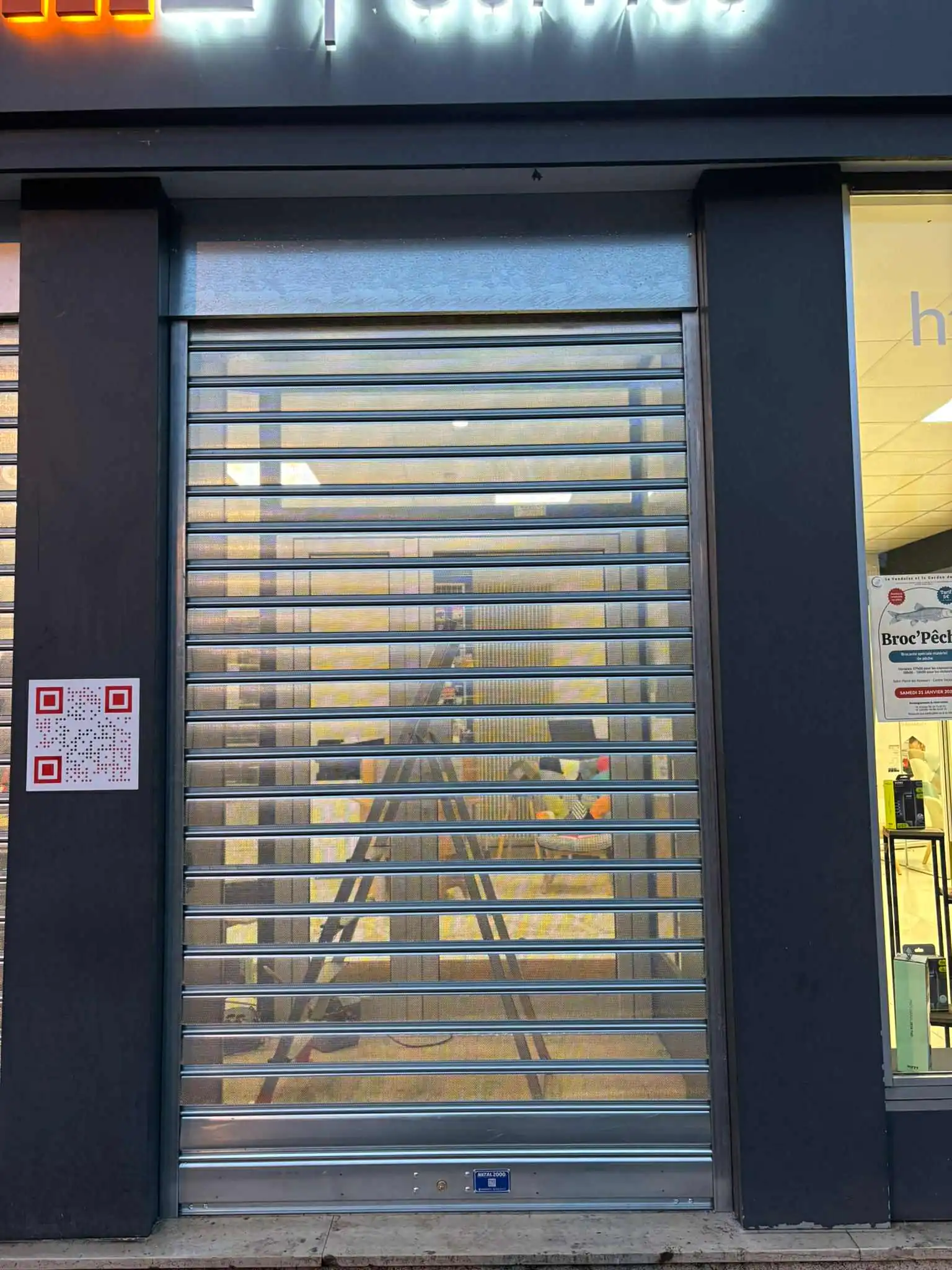 Installation rideau métallique électrique-noisy-le-sec